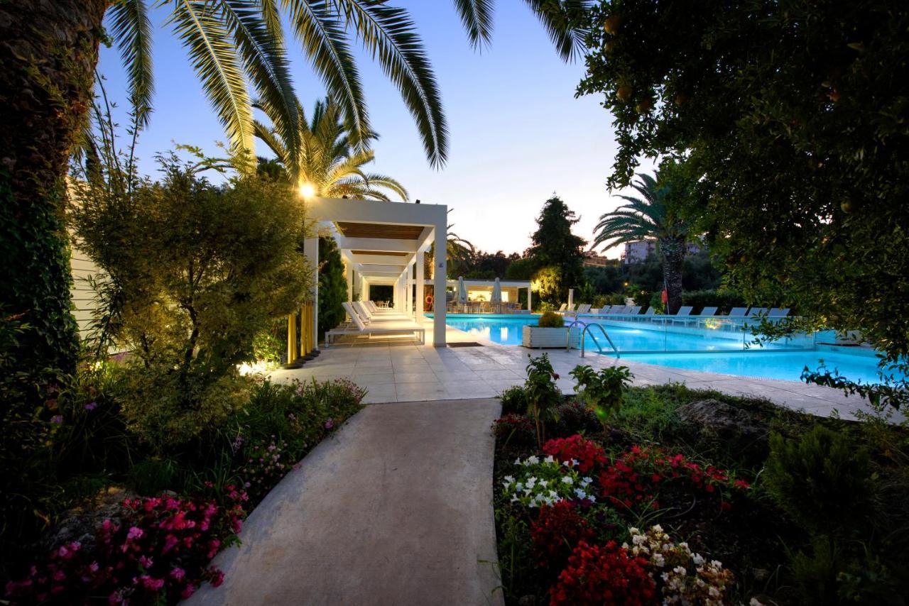 Tryp By Wyndham Corfu Dassia Esterno foto