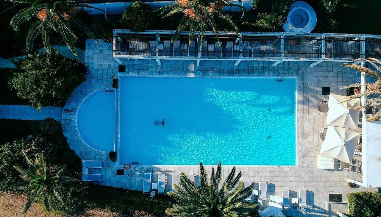 Tryp By Wyndham Corfu Dassia Esterno foto