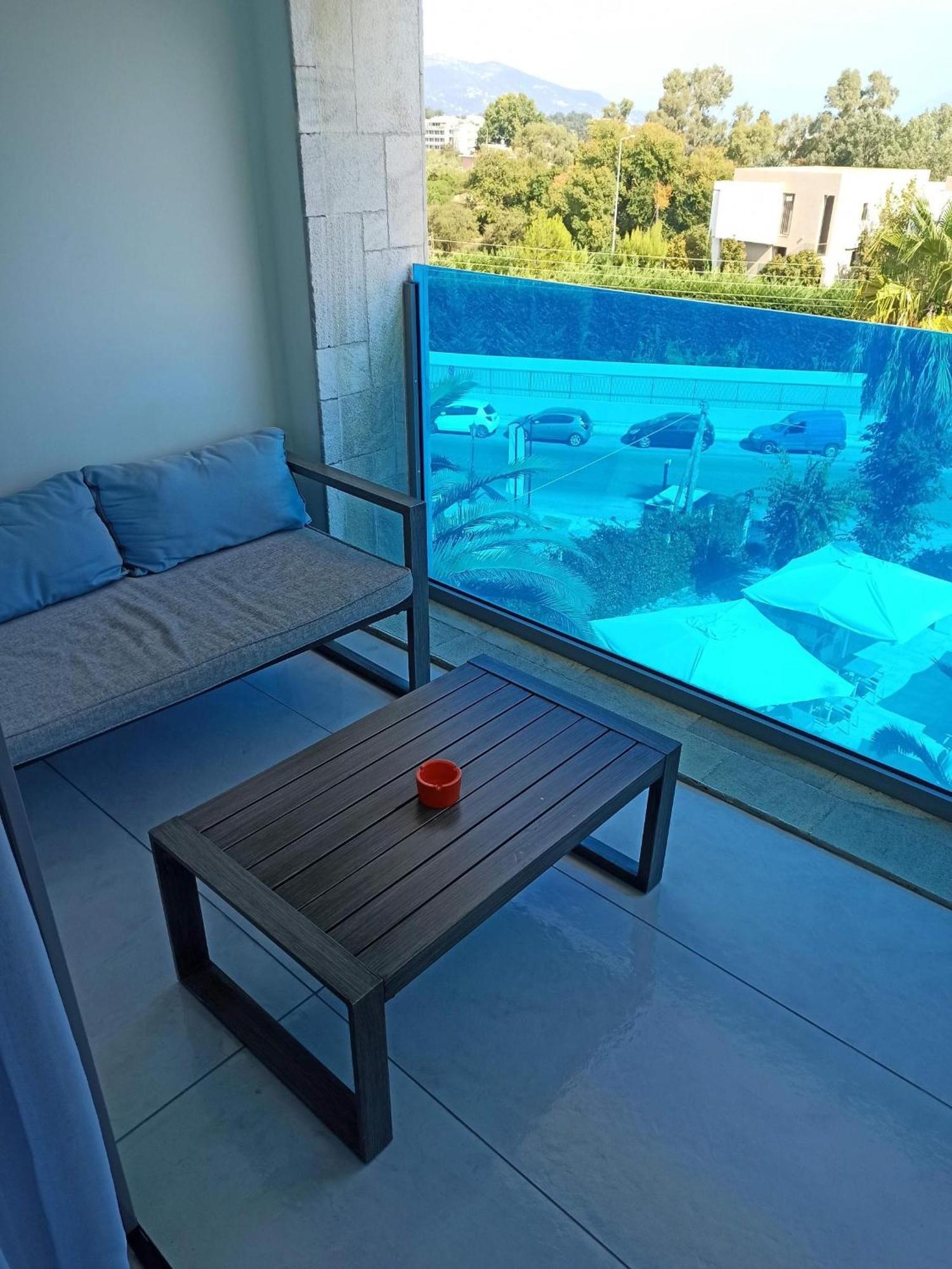Tryp By Wyndham Corfu Dassia Esterno foto