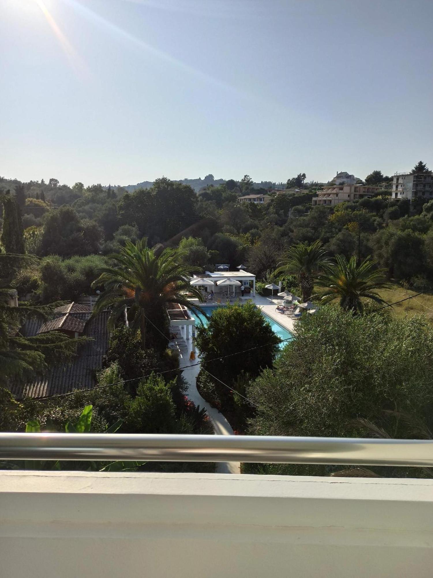 Tryp By Wyndham Corfu Dassia Esterno foto