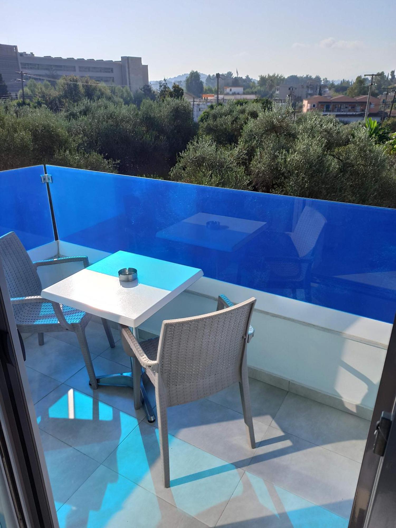 Tryp By Wyndham Corfu Dassia Esterno foto
